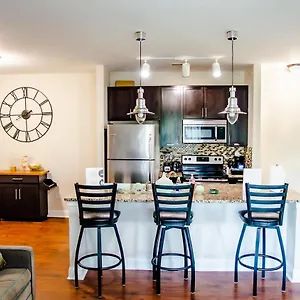 Serene Uptown 2br And 2ba Apartment Charlotte