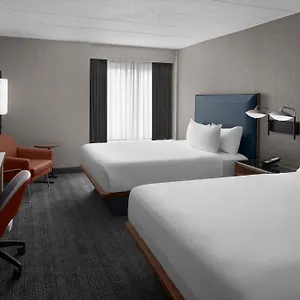 Courtyard By Marriott Center Отель